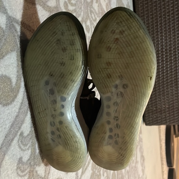 Nike KD12 Sneakers - Picture 5 of 8